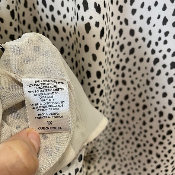 Pleione Black and White Ruffled Bib Collar Blouse - Picture 8 of 11